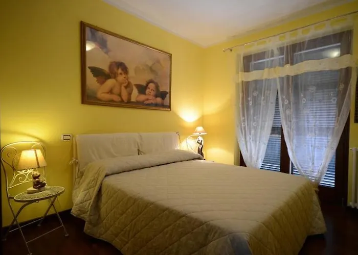 Mirbea Bed and breakfast Cisano sul Neva