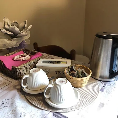 Mirbea Bed and Breakfast *